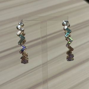 🛍️Beautiful Multi Color Gold Tone Hoop Earrings